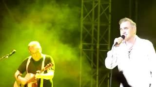 Morrissey - Bigmouth Strikes Again (Live in Caesarea, Israel August 24, 2016) - HD