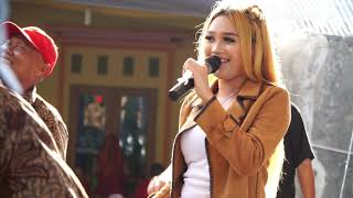 Download lagu Prapatan Celeng - Desy Paraswaty Live Kaligangsa Margadana Tegal mp3