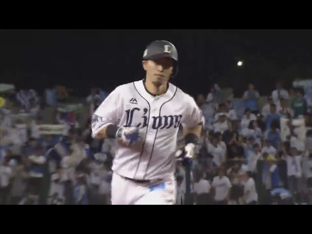 【4回裏】ファンの待つスタンドへ!! ライオンズ・外崎のソロホームラン!!  2019/10/10 パーソル CS パ final L-H