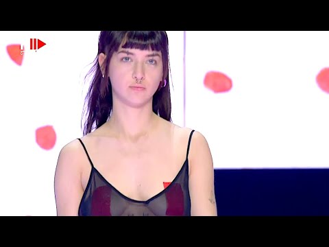 SIMON CRACKER Altaroma International Couture Spring 2022 Rome - Fashion Channel