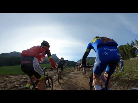 BMW Hero Dolomites 2021 the race on board dietro al manubrio