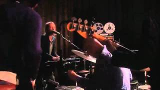 Radiohead - Staircase live From The Basement