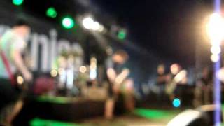 No Trigger &quot;Earthtones&quot; live @ Groezrock 2011