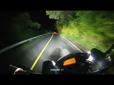 Carretera San Rafael del Sur hacia El Crucero. Totalmente oscuro. 