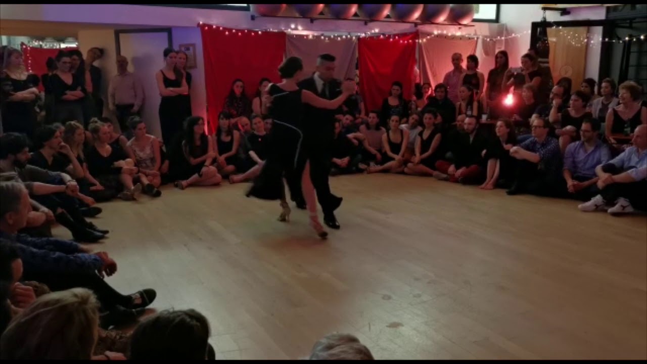 Video thumbnail for Octavio Fernandez & Chantal Fernandez Crea - Milonga La Dolce Vita (Paris) 3/5