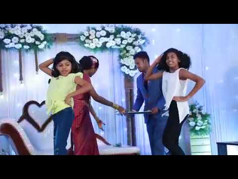 Moha mundhiri malayalam song dance performance / for kids/ diashka and neeshma