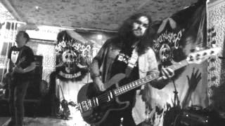 Holga - Wizard Fight (live Weedeater cover)