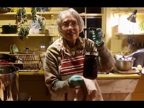 Making And Canning Garden Huckleberry Pie FIlling, tips And Tricks