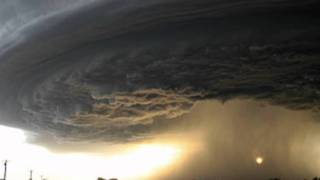 STORM IN THE HEARTLAND.wmv