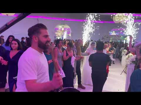 Salona çok Güzel bir giriş👫