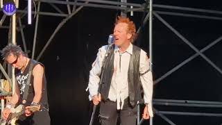 The Pistols - &#39;Anarchy In The UK&#39; - Glastonbudget 2022