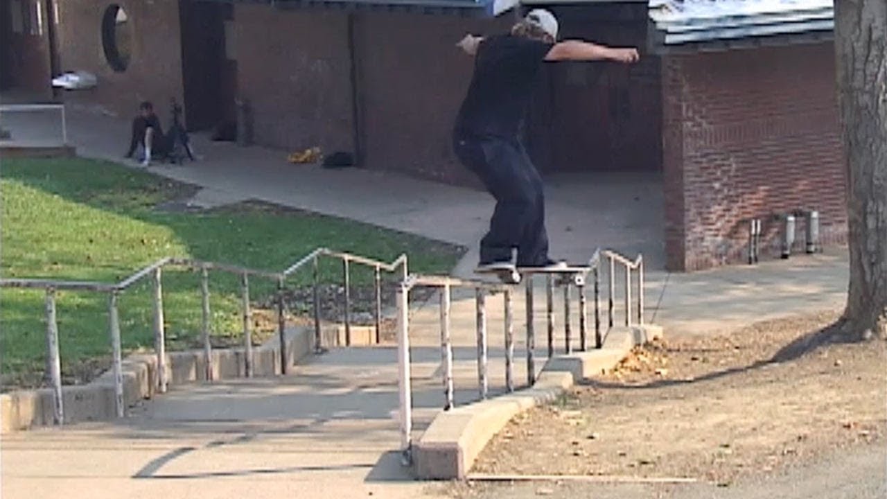Las caras "B" de la parte de Jamie Foy - FIELD