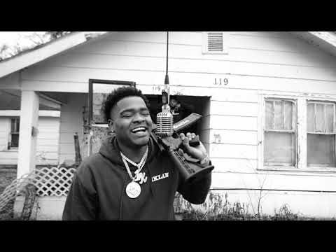 Bic Fizzle - Dope Fein (#Boxedin Live Performance) (Blythville Arkansas)📍 @boxedin_  📦@WikidFilms