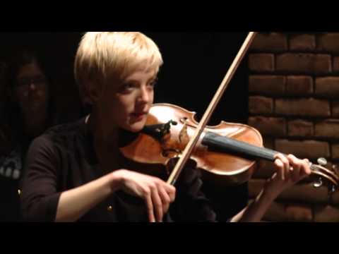 Théâtre du Soleil | Aksan Dari in Concerto