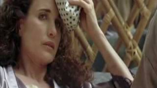 Энди МакДауэлл в фильме "Ускользающее счастье"