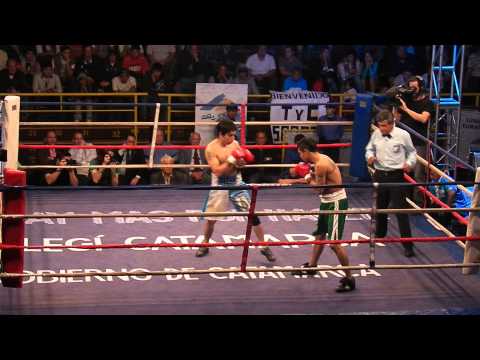 Adrián Bazán vs. Ramón Muñoz, Round 1