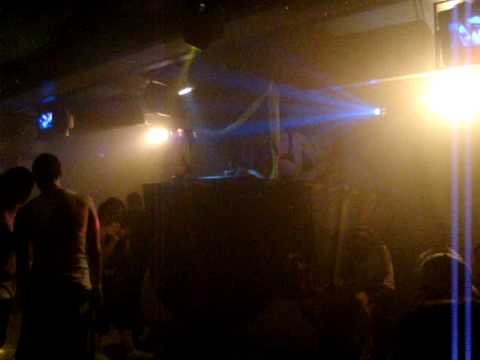 Rob Tissera & Technikal - Freefalling [Technikals Double Drop Mix]