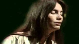 Emmylou Harris - Just Someone I Used To Know (feat. John Anderson) (with lyrics)
