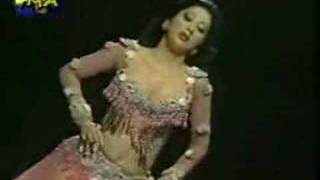 Download lagu Lebanese Belly Dancer Sahara Pt2 mp3