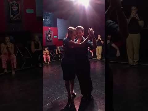 Seminario Sacadas + Demo Tango Pista - Leandro Capparelli & Jeannette Erazú (19/03/2024)