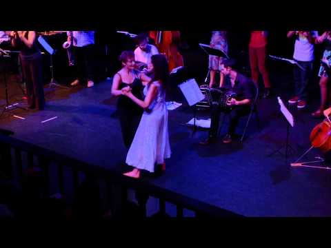 Debbie and Christy - Orquesta Victoria - Hermana Mia