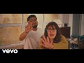 Raisa - Bertahan / Pergi
