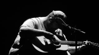 I NEED YOU TO TELL ME WHO I AM by JOHN MORELAND live@Paradiso 16-5-2017