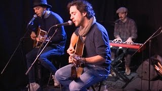 Magic&#39;s acoustic set with Jack Savoretti