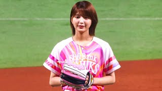 [分享] 櫻坂46-関有美子 軟銀始球式