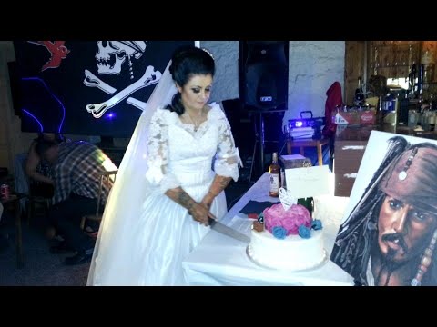 Woman Marries 300-Year-Old 'Jack Sparrow'-Type Ghost Pirate