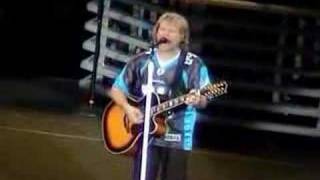 Bon Jovi - Bells of freedom (live) - 28-01-2006