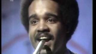The Stylistics - I Cant Help Fallin In Love With You (1976).mp4