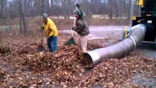 High power leaf vacuum