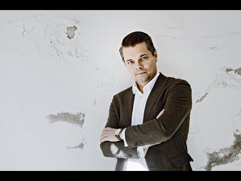 Hans Zender: Schubert´s  Winterreise Nr  1 Gute Nacht - Tuomas Katajala, tenor