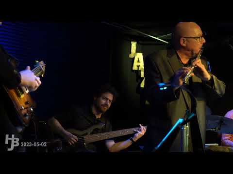 The Silent Jazz Ensemble - Diva Noto  - live at Jazzclub Schlot Berlin 02.05.2023