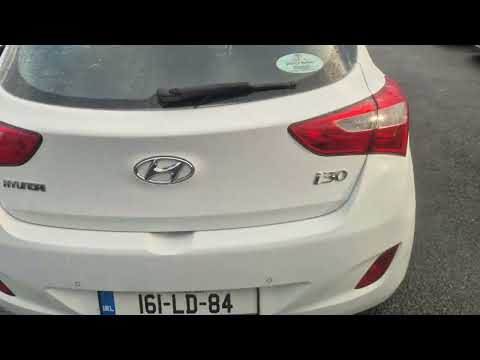 Hyundai i30 1.6 CRDI DELUXE 5DR - Image 2