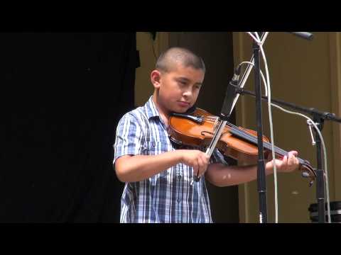 2013-08-03 JrJr - Rafael Contreras  - Ukiah Fiddle Contest 2013