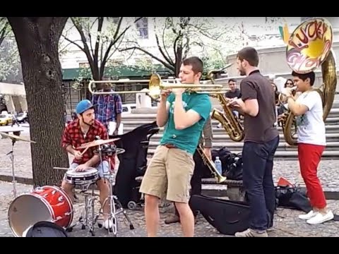 download lagu mp3 mp4 Trumpet Drum, download lagu Trumpet Drum gratis, unduh video klip Trumpet Drum