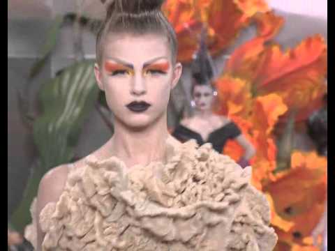♦ Christian Dior Haute Couture | Fall-Winter 2010/2011 ♦