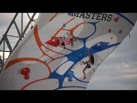 Michaela Kiersch vs. JC Hunter in the first round of Psicobloc Masters 2016