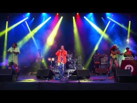 Cornbury Festival 2014: Arrested Development - Give A Man A Fish - and - Revolution