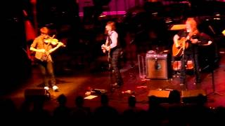 Indigo Girls with Adrian Carter 12-07-12 The Wonder Song