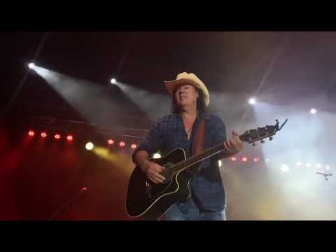 David Lee Murphy - Dust on the Bottle (Cover) (Live) @ Coconut Festival - Cape Coral, Florida