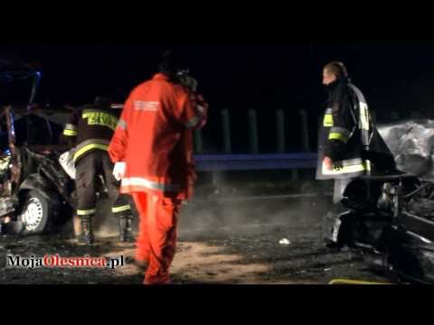 18.09-2010 Oleśnica - czołowe zderzenie na obwodnicy Oleśnica - fiat jechał pod prąd