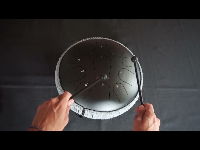 Vídeo relacionado con Rayzm Tambor de Lengua de Acero de Titanio de Bolsillo, 3 Pulgadas (8cm) 6 tonos A-Key Handpan Tank Drum, mini tambor de mano instrumento de percusión de escala pentatónica.