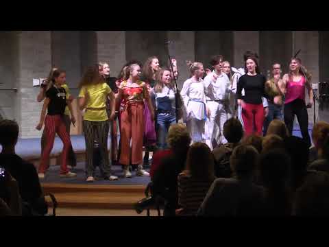 Musicalschool Groningen zingt ABBA-Dancing queen