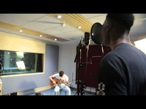Hurricane Hunt ft Kicks English, Lyall Williams Oasis Wonderwall Acoustic (Cover)