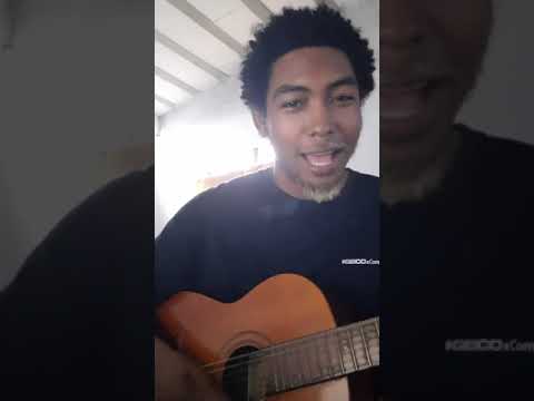 Stanley Castro - Carolina (Bebeto); Menina mulher da pele preta; como é grande o meu amor por você.