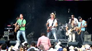 McAlister Kemp - A Good Idea (Official Music Video) - CMC Rocks The Hunter 2012