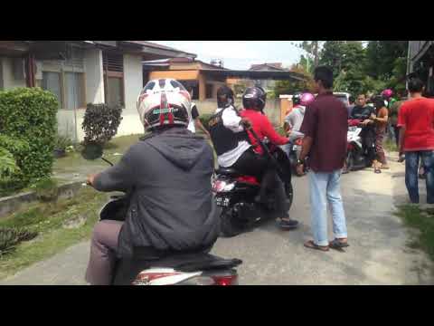 VIRAL!!! Penangkapan Preman Terkuat di bumi . . .